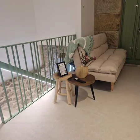 A Casa D'abaixo