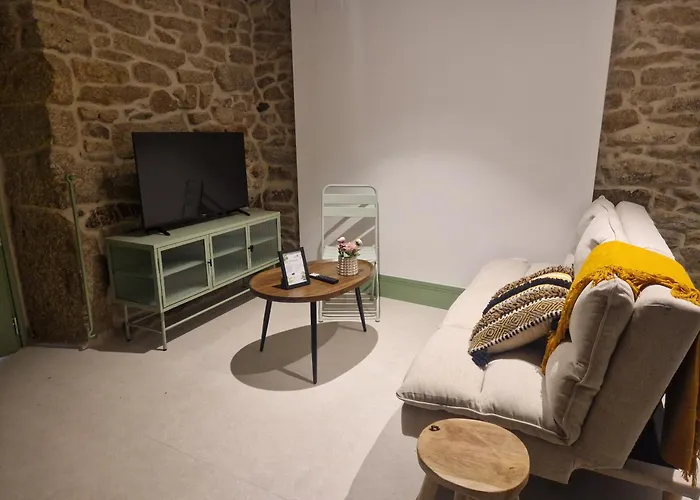 A Casa D'abaixo * Parada del Sil